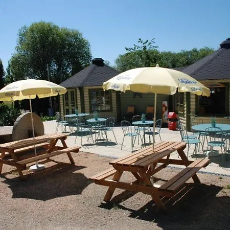 Campsite Mobil Moderne Avec Terrasse - 6 Pers. - Api-1-52-431