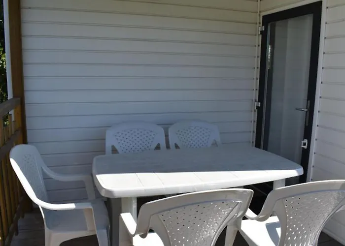 Mobil Moderne Avec Terrasse - 6 Pers. - Api-1-52-431 Crissé